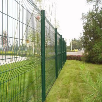 คุณภาพสูง ปลอดภัยและทนทาน 3D กว้าง welded Wire Mesh รั้วแผ่นรั้วสนามเด็กเล่นโรงเรียน