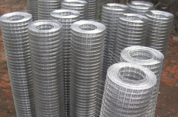 1/2x1 1x1 Hot Dip Galvanized Iron Weldered Wire Hardware Cloth Mesh Rolls/ 16 Gauge Electro Galvanized square Hole Weldered Mesh สายสลัดแบบสี่เหลี่ยม 2